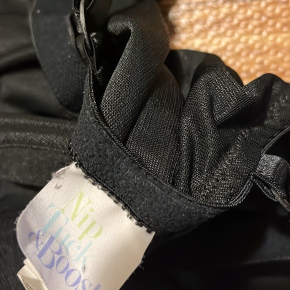 β€οΈππ»β€οΈβ’ NIP x TUCK x BOOST ππ»π«¦ππ»β’ β€οΈππ»β€οΈ - Picture 8 of 11